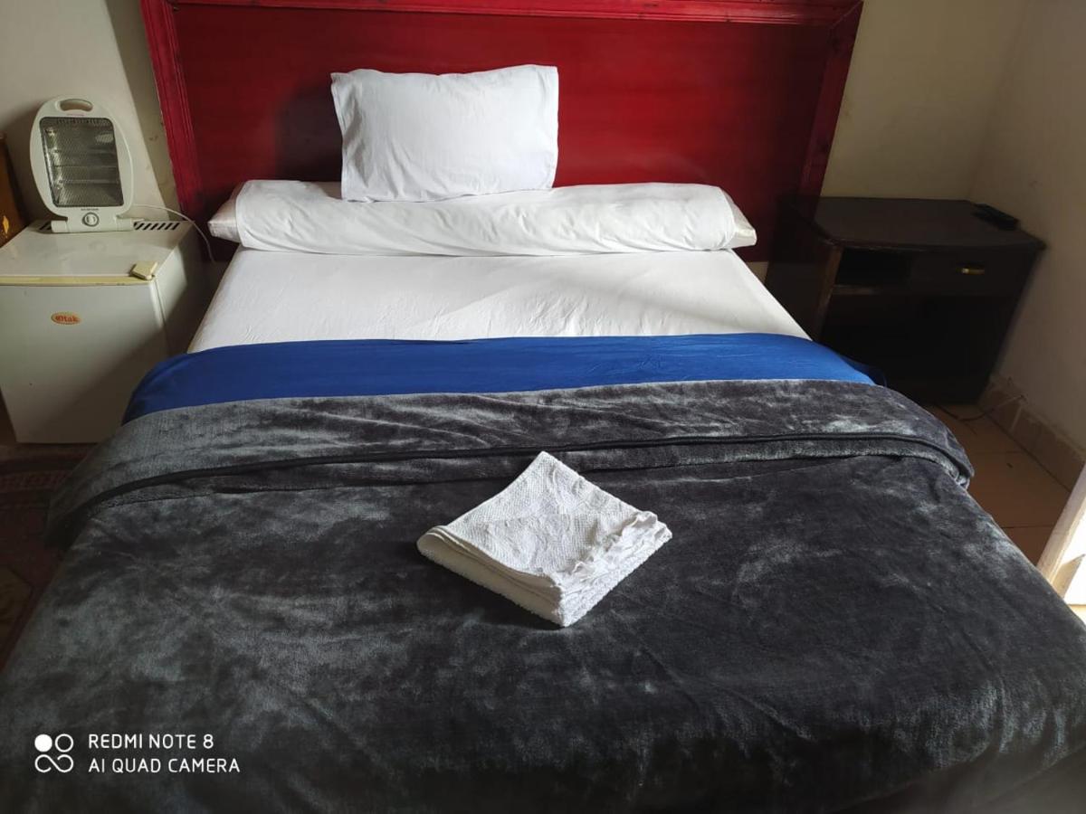 Transit Hostel